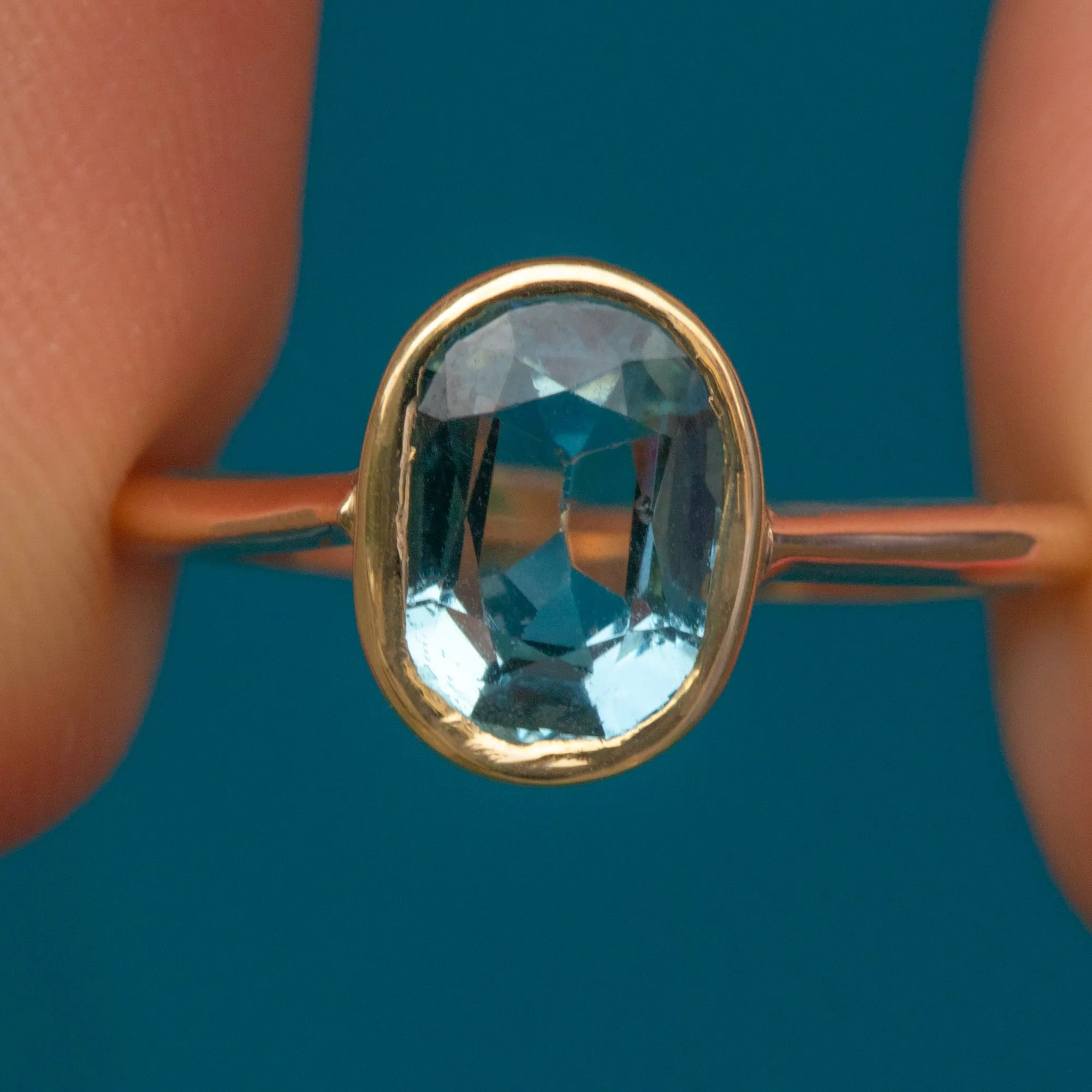 Antique 9ct Gold Aquamarine Bezel-Set Ring, 1.10ct