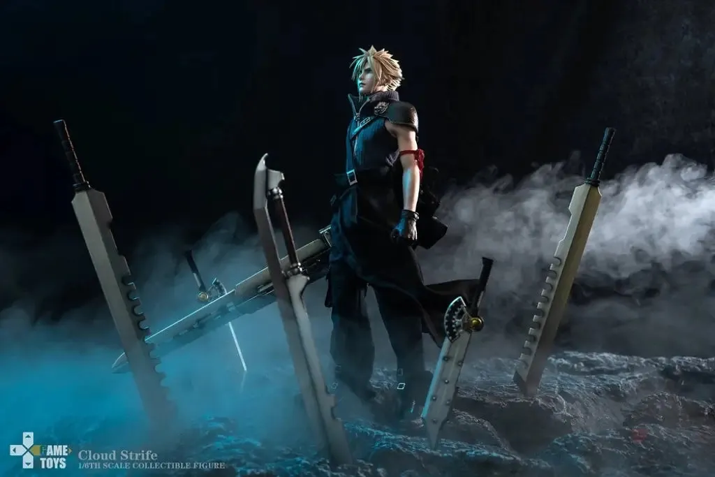 Cloud Strife 1/6 Scale Figure