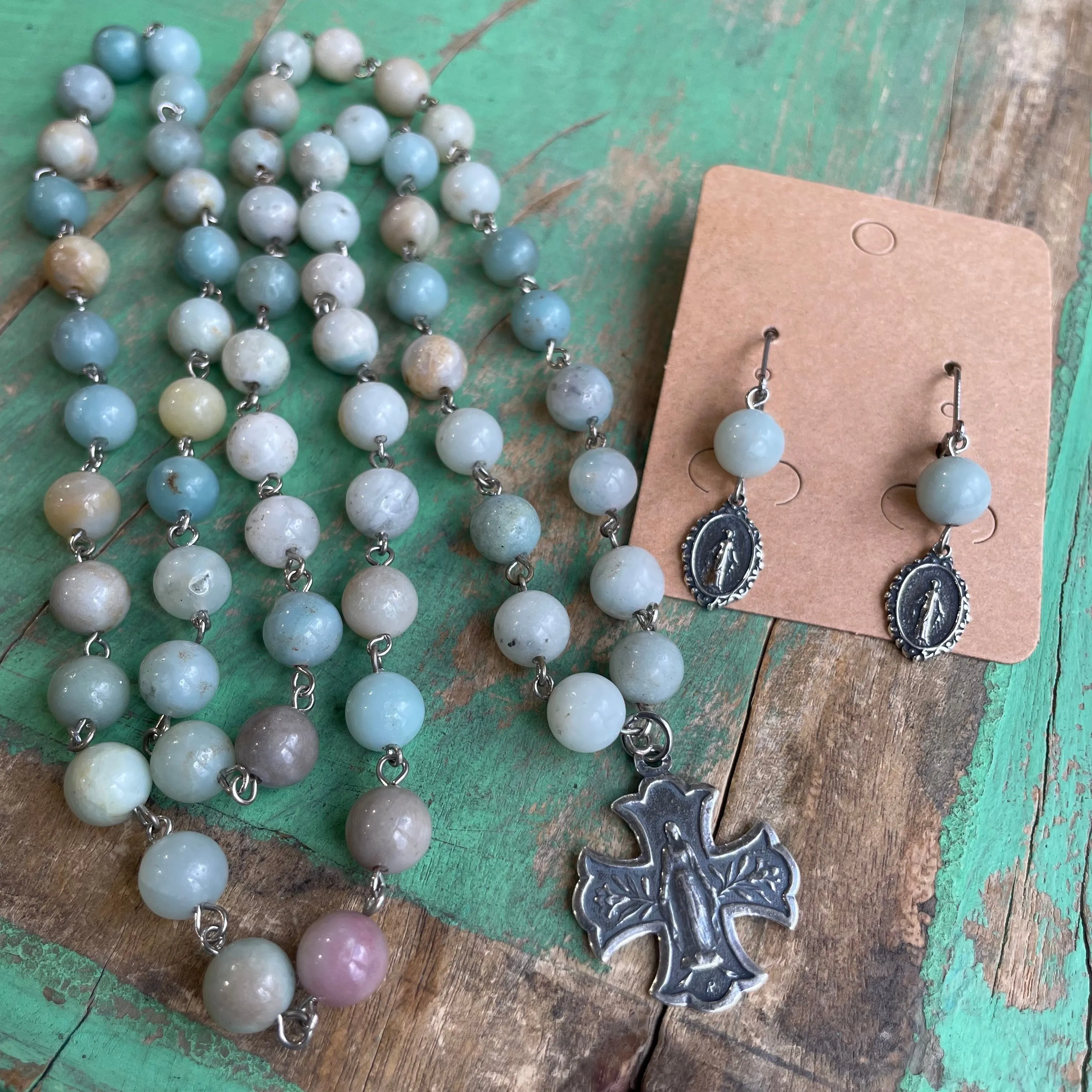 Neutral Mint Grace Necklace and Earrings Set