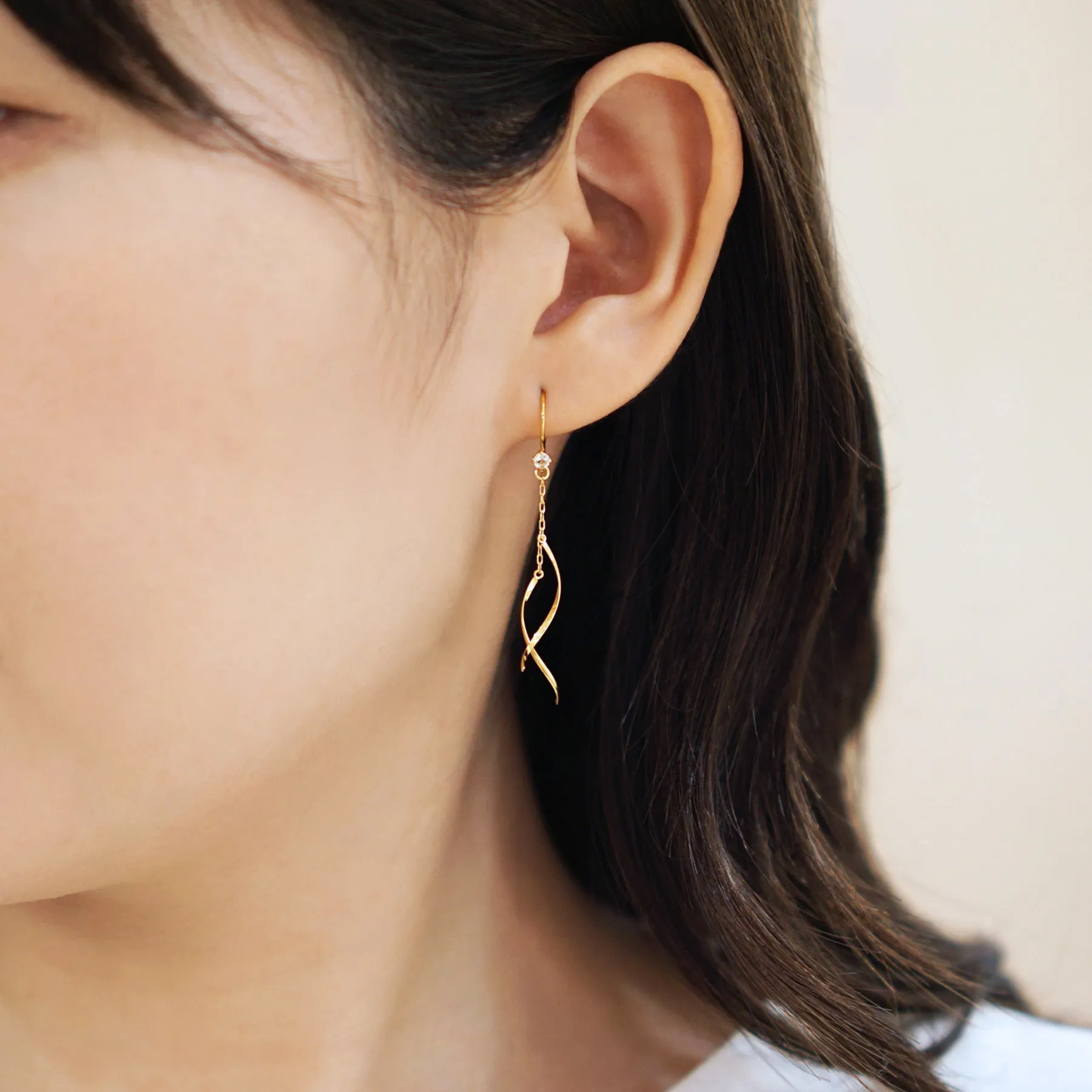 [Palette] 18K Yellow Gold Wire Base Earrings